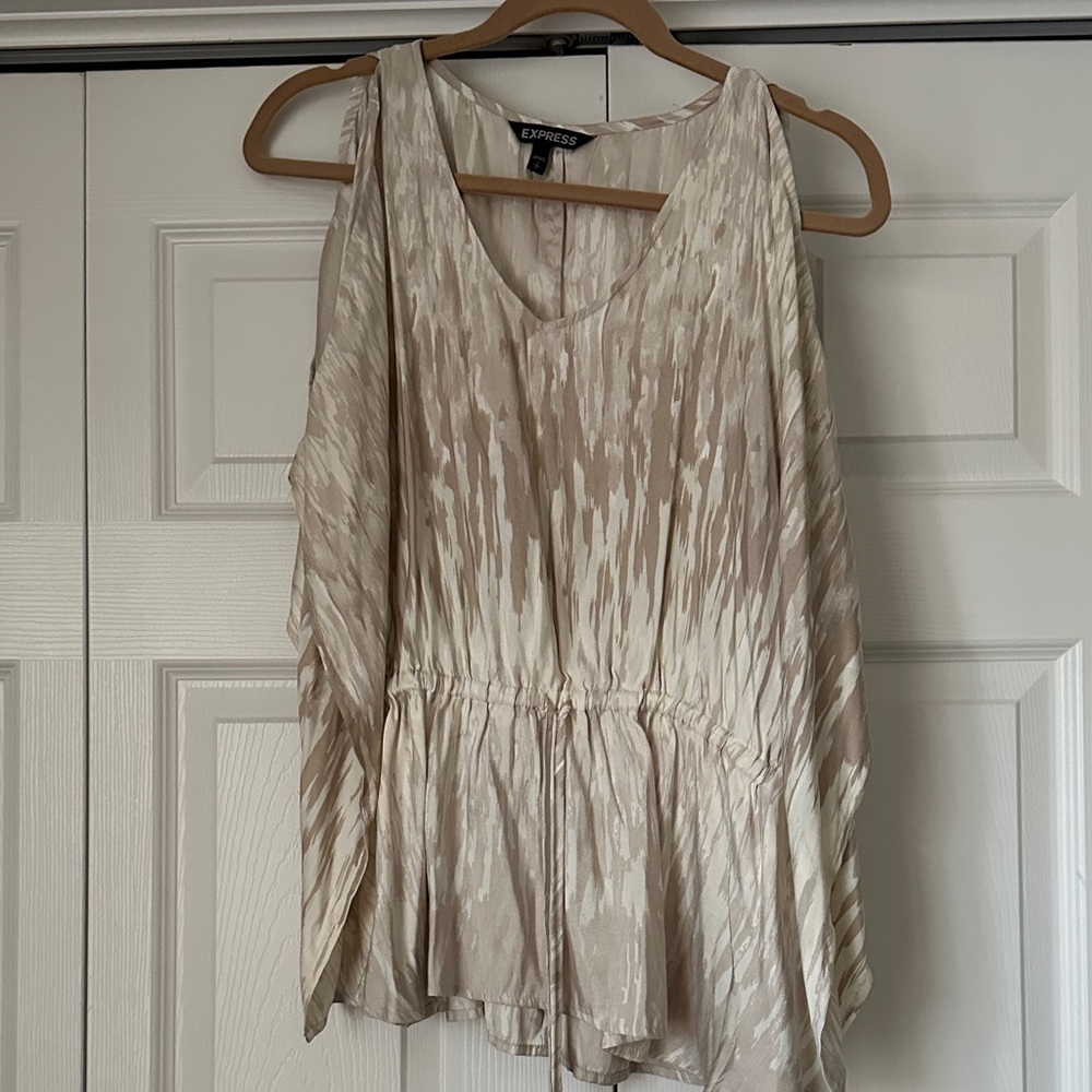 Express watercolor cold shoulder top